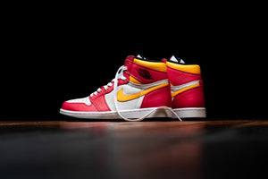 Air Jordan 1 Retro High OG 'Light Fusion Red'