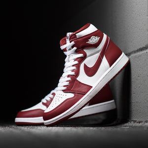 AIR JORDAN 1 RETRO HIGH OG 'ARTISANAL RED' - WHITE/TEAM RED