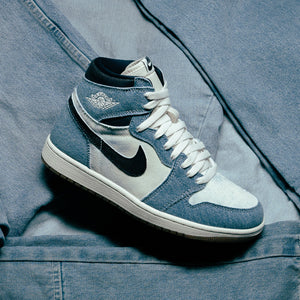 AIR JORDAN 1 RETRO HIGH OG 'DENIM' - SUMMIT WHITE/OBSIDIAN
