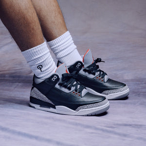 AIR JORDAN 3 RETRO 'BLACK CEMENT' - BLACK/FIRE RED