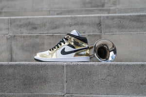 Air Jordan 1 Mid SE 'Metallic Gold'