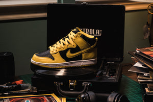 Nike Dunk Hi SP 'Varsity Maize'