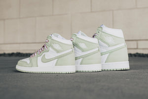 WMNS Jordan 1 High OG 'Seafoam'