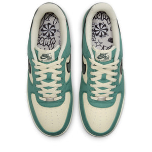 Nike Air Force 1 '07 LV8 - Coconut Milk/Vintage Green