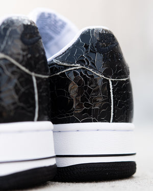 Nike Air Force 1 'Cracked Leather' - Black/White