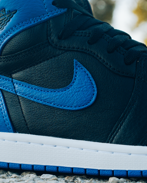 Air Jordan 1 Retro High OG 'Royal' - Black/Game Royal