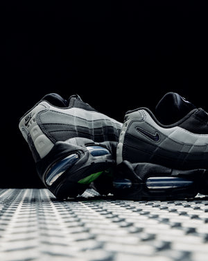 Nike Air Max 95 OG Premium - Black/Canyon Purple