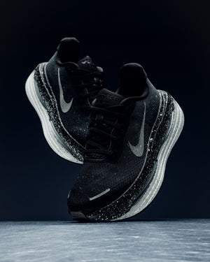 Women's Nike Vomero Premium 'Oreo' - Black/Metallic Silver
