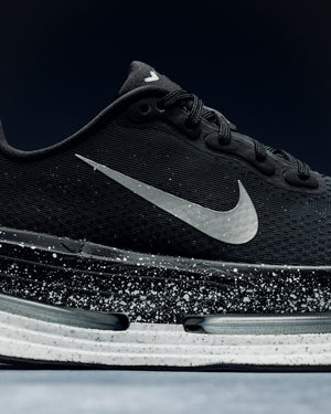 Women's Nike Vomero Premium 'Oreo' - Black/Metallic Silver